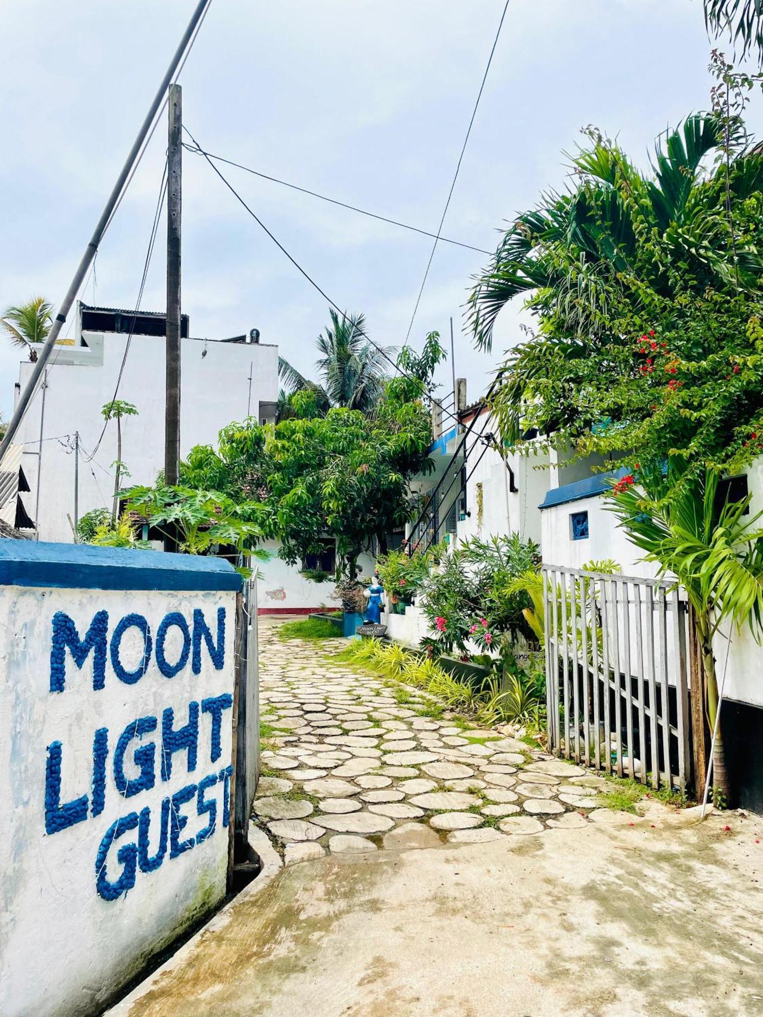 Moon Light Guest Mirissa Exterior foto